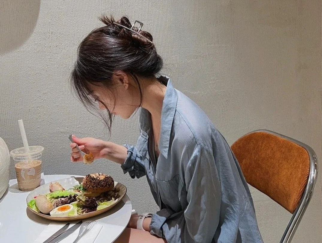 4 thực phẩm không nên ăn khi bụng đói để bảo vệ dạ dày