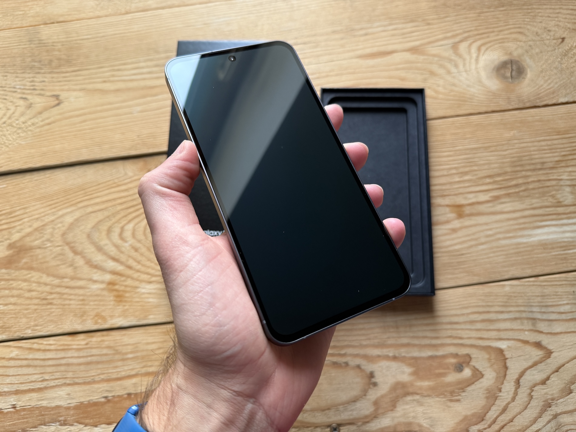 Samsung Galaxy S24 FE: Patut Beli atau Tunggu Model Baharu?