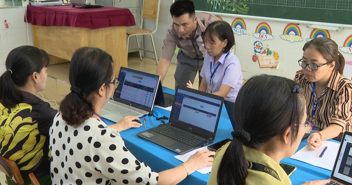 Học bạ số thay thế học bạ giấy: Phụ huynh cần làm gì khi chuyển trường, tuyển sinh