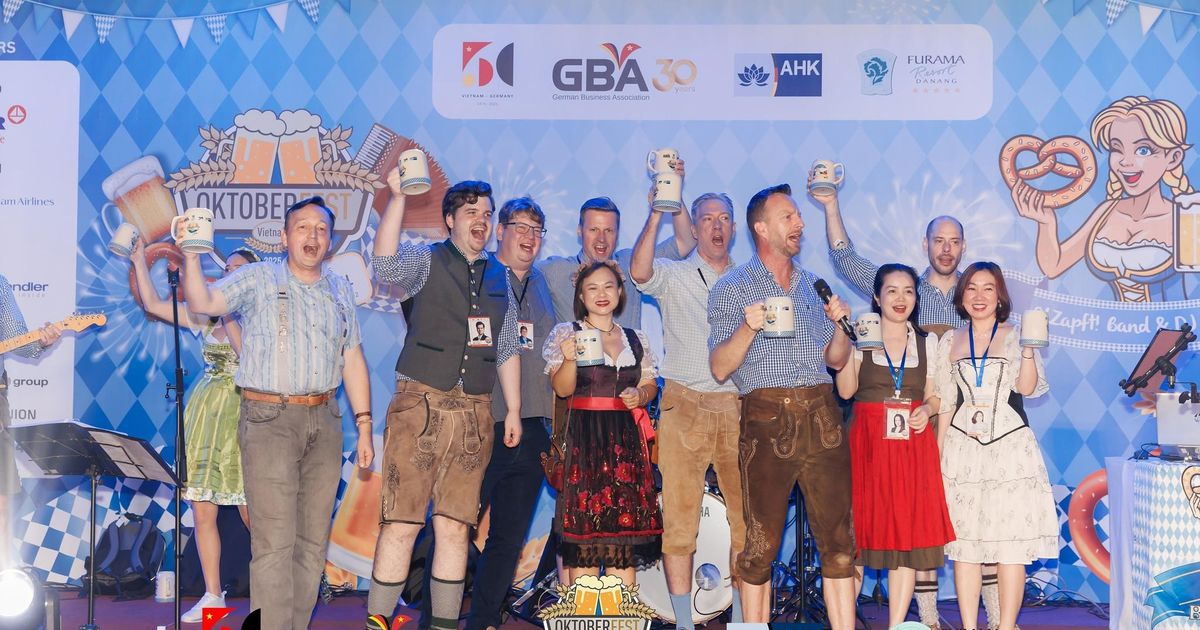 Oktoberfest Đà Nẵng: Hướng dẫn trải nghiệm lễ hội bia Đức lớn nhất Đông Nam Á