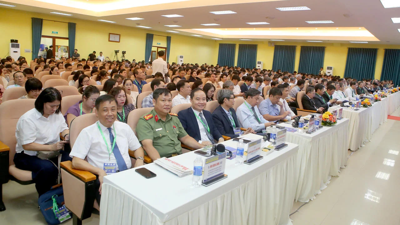 Hội nghị ung thư Huế: Tín hiệu mới cho cuộc chiến sống còn