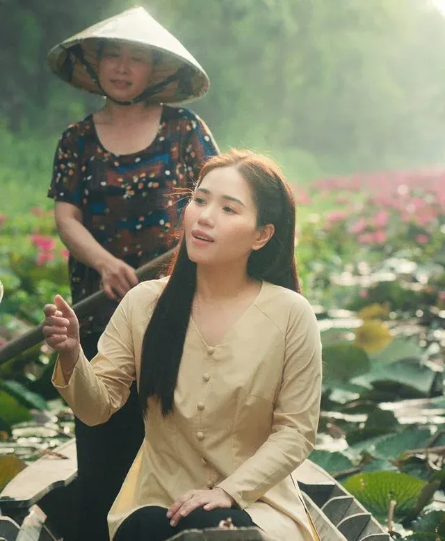 Thùy Chi hát nhạc miền Tây bằng giọng Bắc: Bước ngoặt tái khám phá di sản quê hương