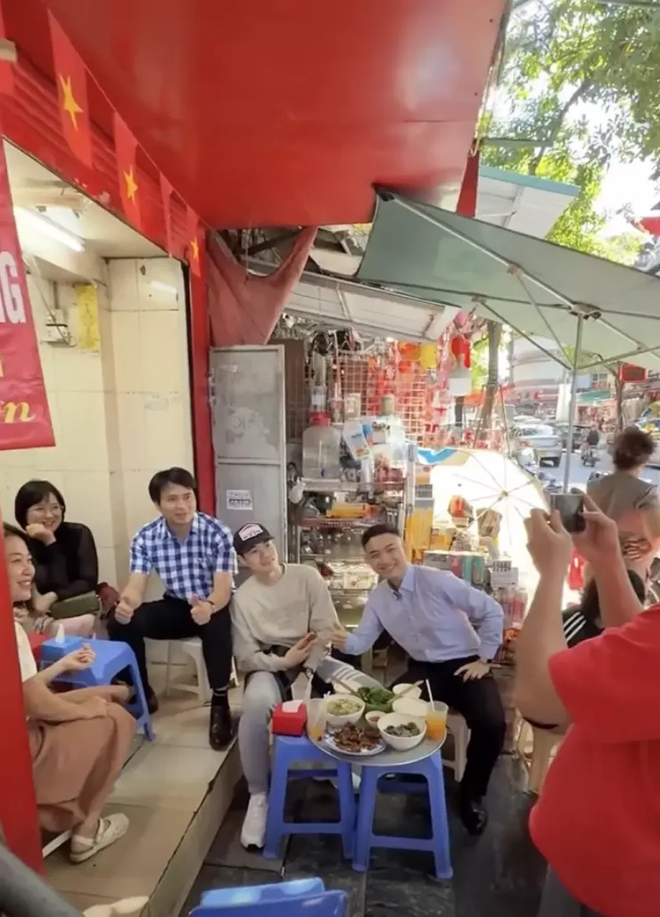 Những quán ăn đường phố yêu thích của cầu thủ tuyển Việt Nam