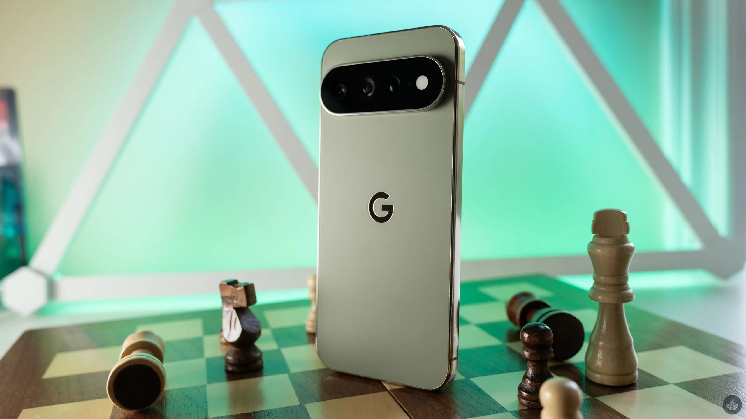 Pixel 11 Pro review: nên giữ flagship cũ hay lên đời?
