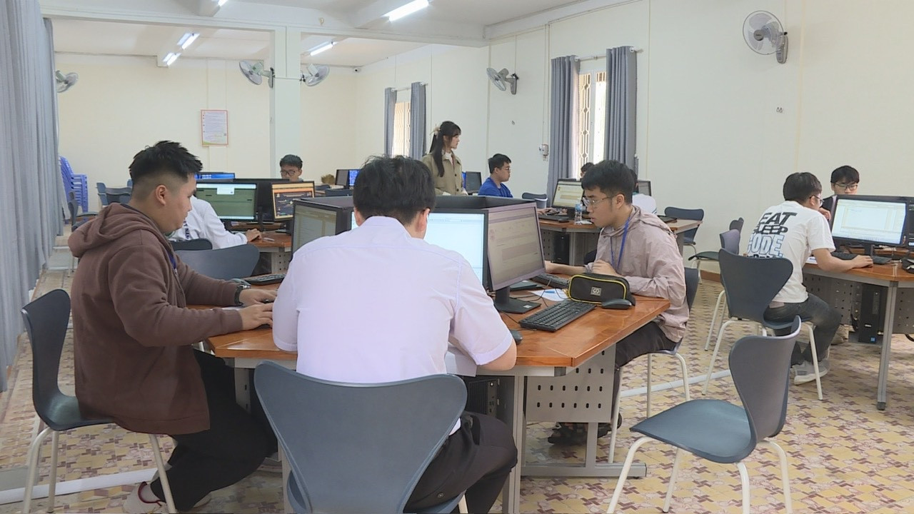 248 học sinh xuất sắc tranh tài tại chung kết Hội thi Tin học trẻ toàn quốc: Những điểm nhấn năm nay
