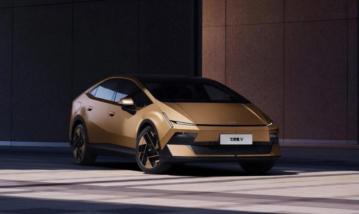 Hyundai Ioniq V: sedan điện fastback tầm 620km đầy tham vọng