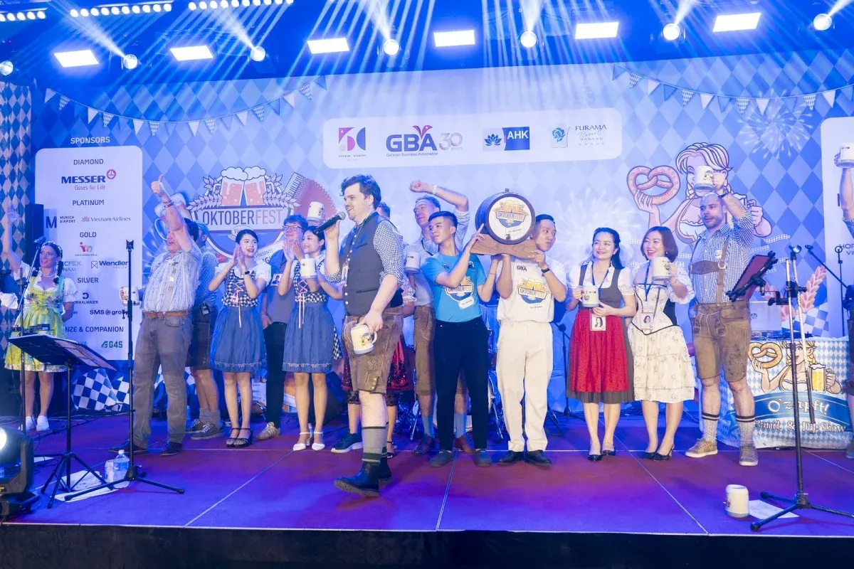 Oktoberfest Việt Nam: Lễ hội bia Đức lớn nhất Đông Nam Á bùng nổ ba miền