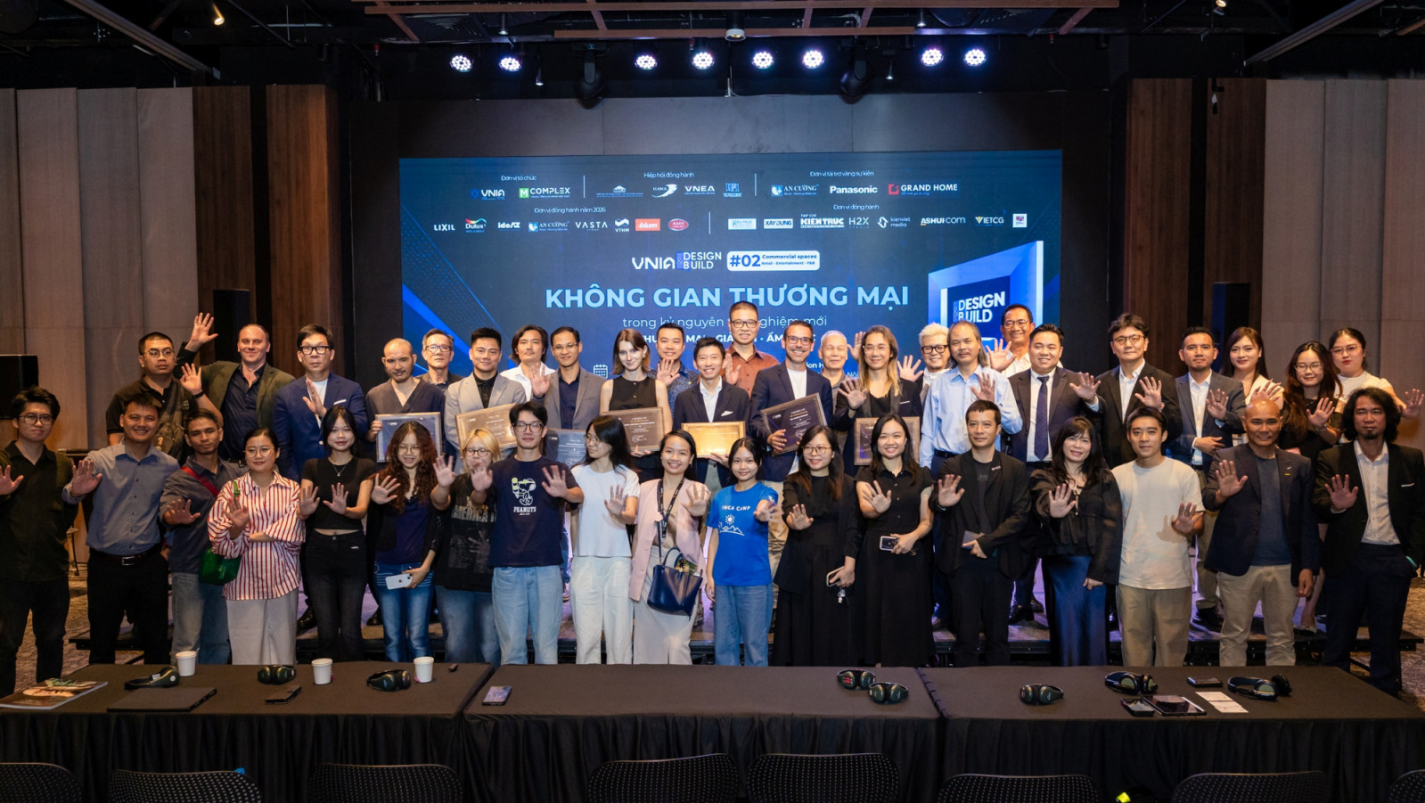 Không khí trong nhà ảnh hưởng đến sức khỏe: Dấu hiệu cảnh báo và cách cải thiện