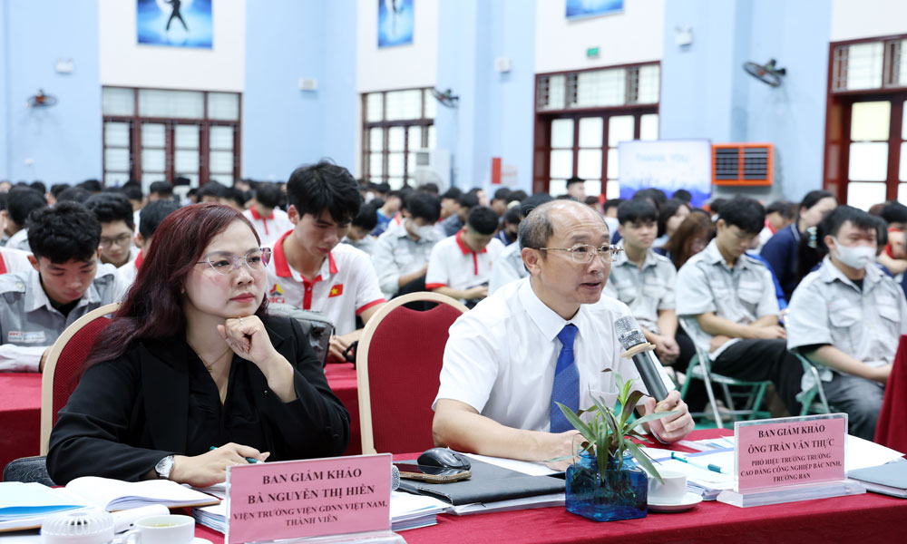 Bắc Ninh xây dựng “hành trang số” cho sinh viên trong thời công nghiệp mới
