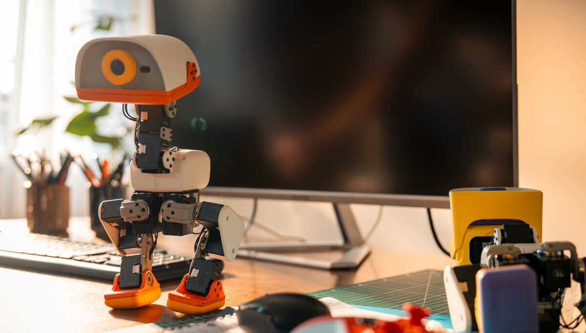 Microduck – robot vịt AI học tập an toàn cho gia đình và lớp học