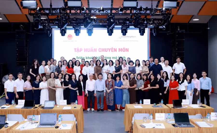 Tư vấn tâm lý học đường: Từ “chữa cháy” đến phòng ngừa sớm