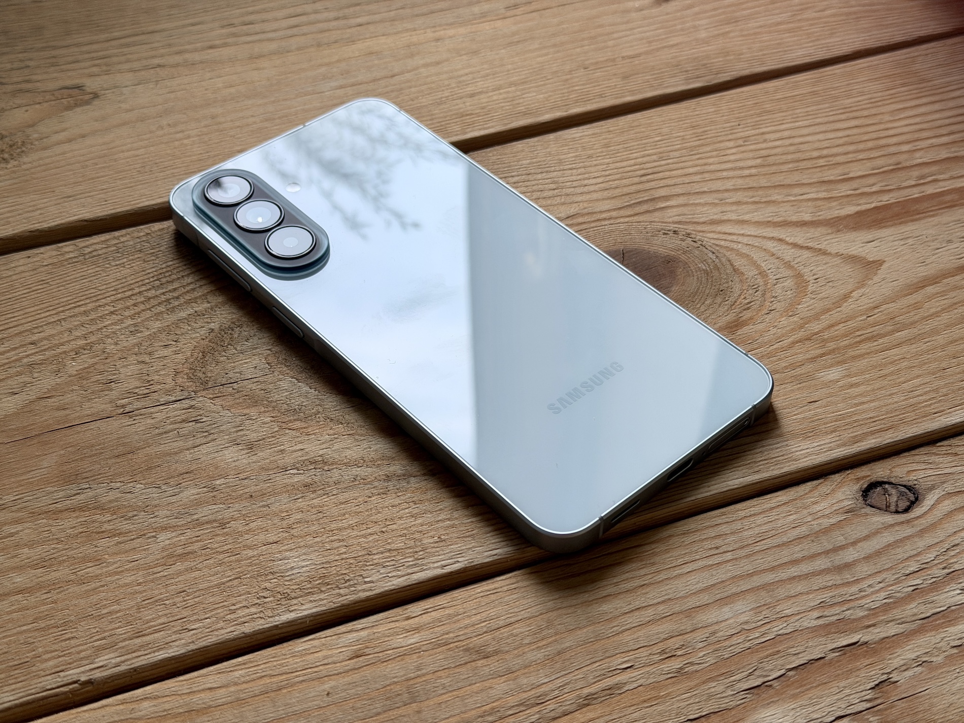 Era Telefon Murah Berakhir: Bersedia Untuk Harga Kekal Tinggi