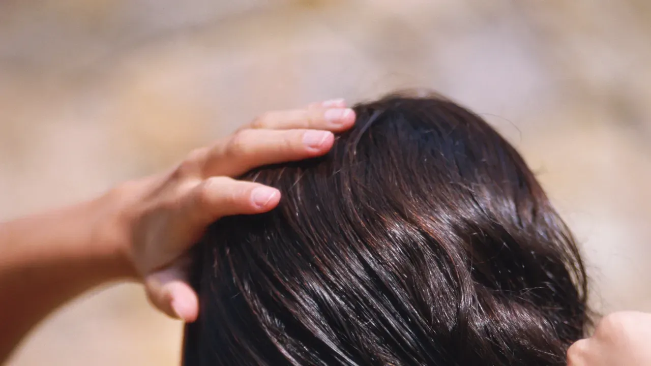Gội tóc kiểu Trung Quốc và nước ngọt: nên thử hay nên né?
