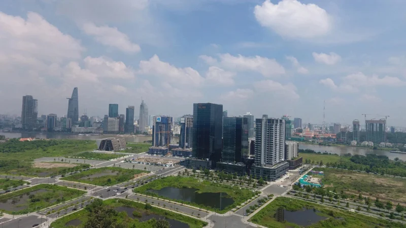 Thu hồi 895 ha đất cho 58 dự án: TP.HCM đang tái thiết hạ tầng như thế nào?