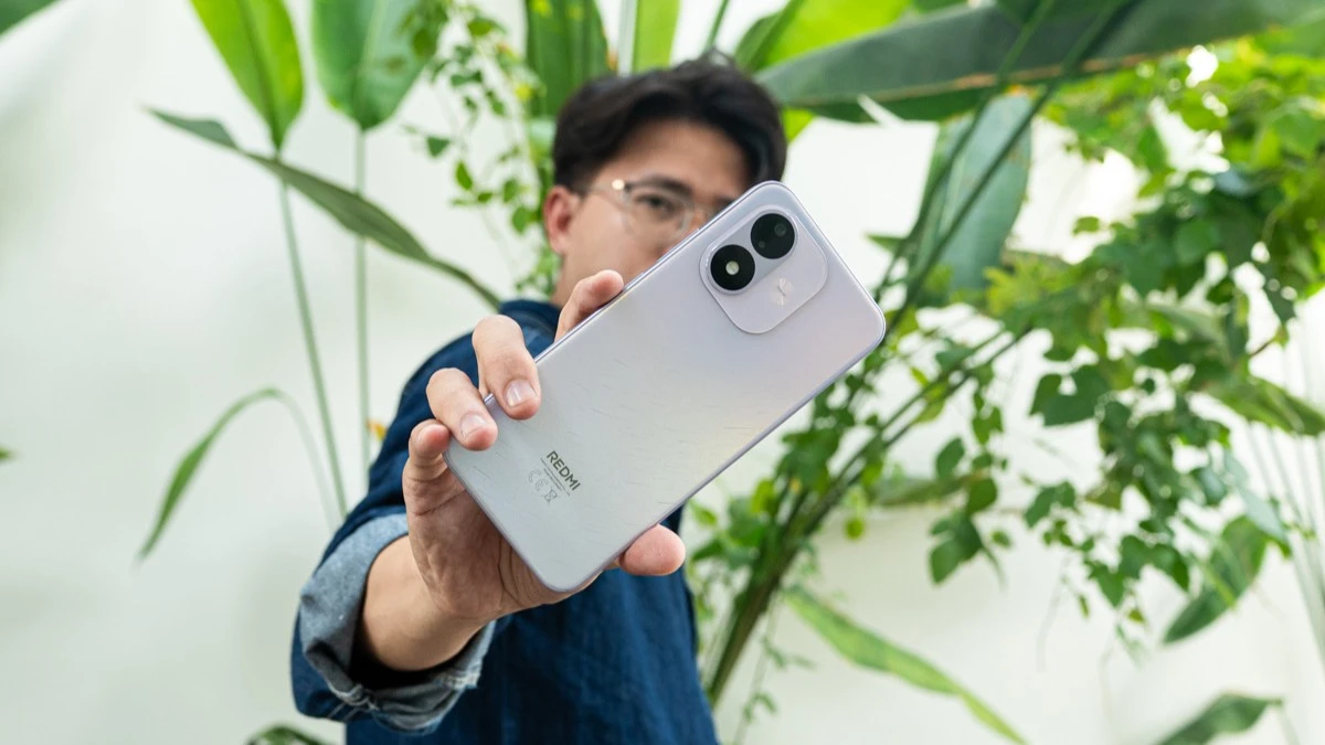 Redmi Note 17: Pin 7.700mAh và màn OLED 120Hz có đáng tiền?