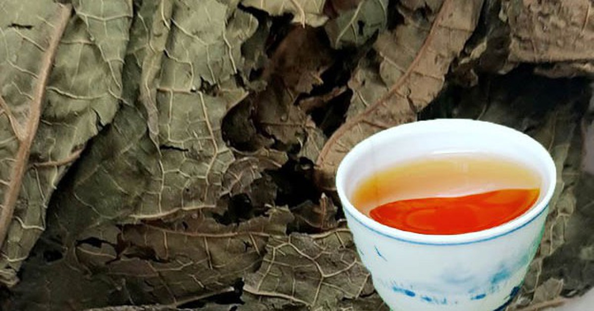 5 loại trà phổ biến có thể gây hại gan và cách uống an toàn