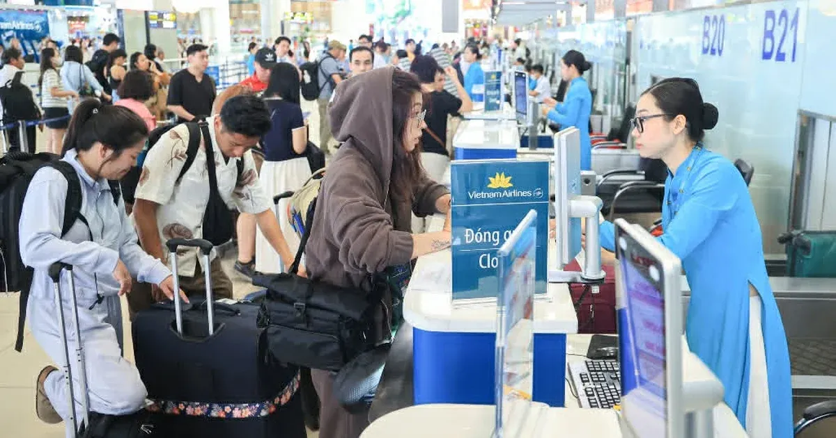 Giá vé máy bay chiều về dịp 2/9: Chặng nào “đốt ví” mạnh nhất?