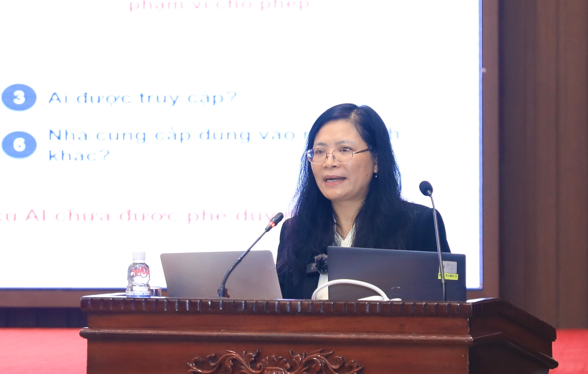 Trợ lý ảo AI trong công vụ: rút ngắn thời gian, thay đổi cách làm việc