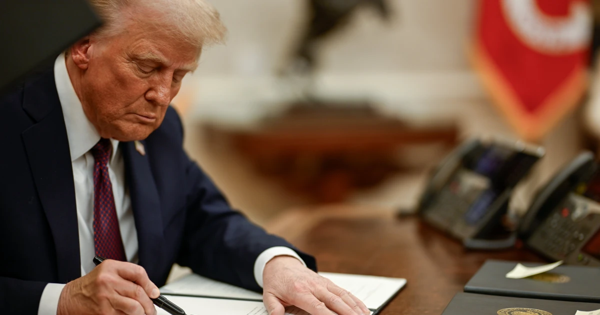 Lệnh cấm thiết bị điện nước ngoài của Trump và tương lai lưới điện Mỹ