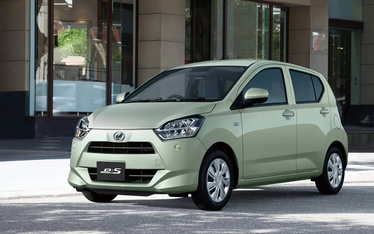 Xe giá 180 triệu tiết kiệm 3,7L/100km: có hơn Corolla Cross Hybrid?