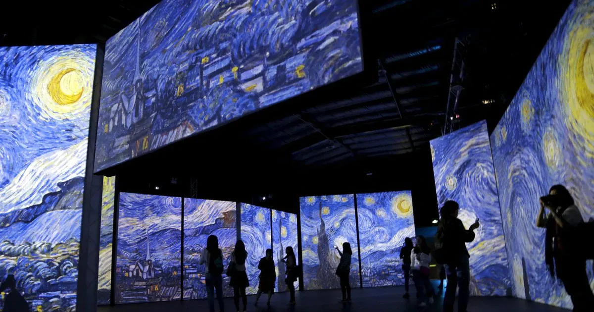 Bí mật đằng sau những ánh sao bất tử trong Đêm đầy sao Van Gogh