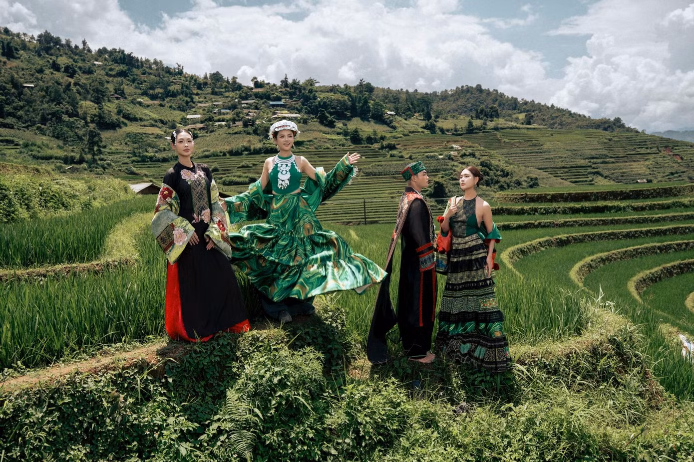 Ruộng bậc thang Mù Cang Chải: sàn diễn thời trang sống động