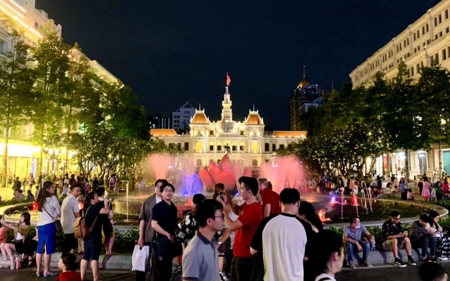 7 hoạt động Sài Gòn 2/9 giá mềm: Từ pháo hoa Vũng Tàu đến check-in nội đô