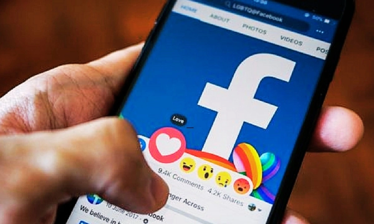 Facebook gỡ khiên ảnh đại diện: đã đến lúc khóa trang cá nhân