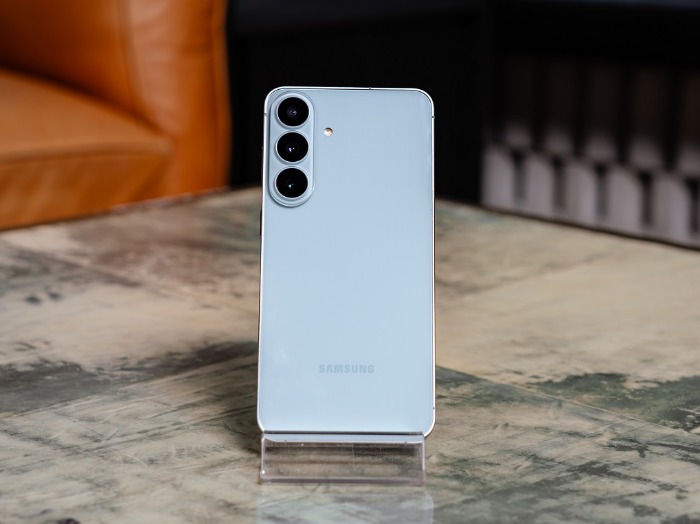 Galaxy S26 FE giá 18,99 triệu đồng: Có đáng nâng cấp từ S25 FE?