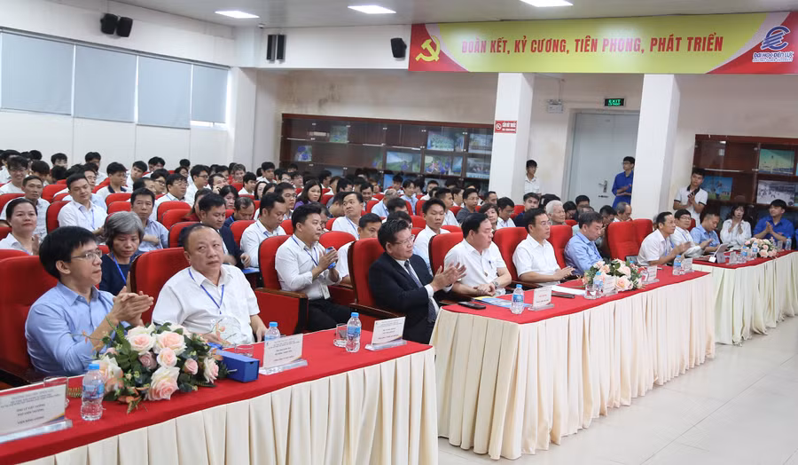 Agentic AI đang tái định nghĩa quy trình phát triển hệ thống kỹ thuật