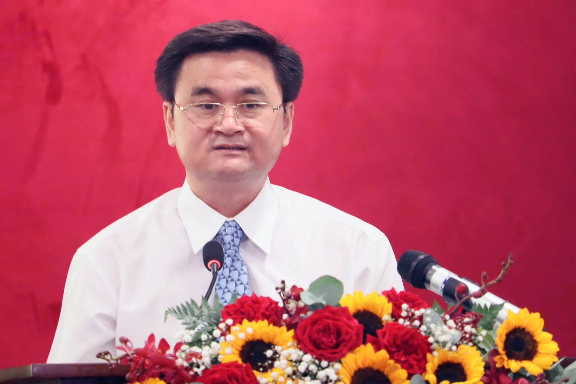 Khánh Hòa phát miễn phí sách giáo khoa: cơ hội thu hẹp khoảng cách học tập