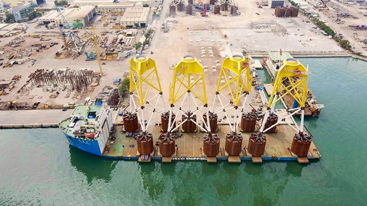 Hạ tầng logistics biển sẵn sàng chưa cho điện gió ngoài khơi?