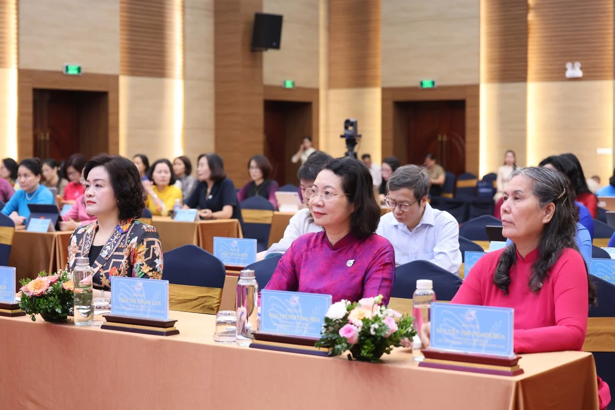 Chương trình Mẹ đỡ đầu mở rộng: Cơ hội mới cho trẻ em khó khăn