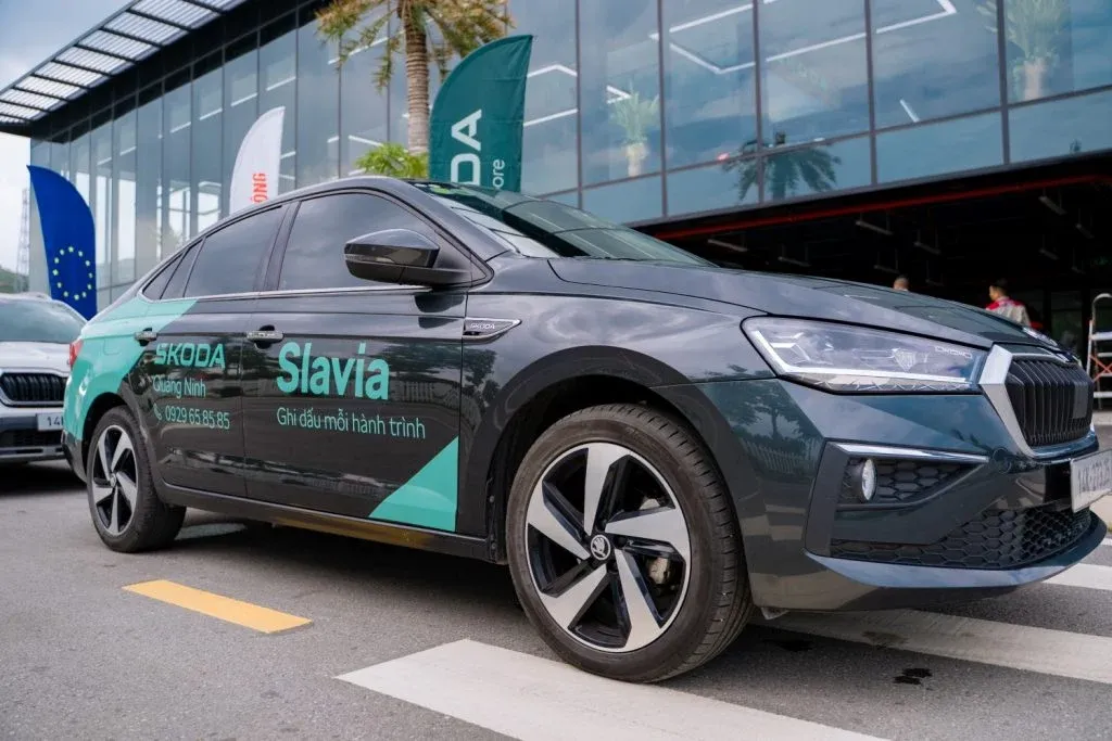 Skoda Slavia mới: sedan đô thị giá rẻ đang “đòi lại công bằng”