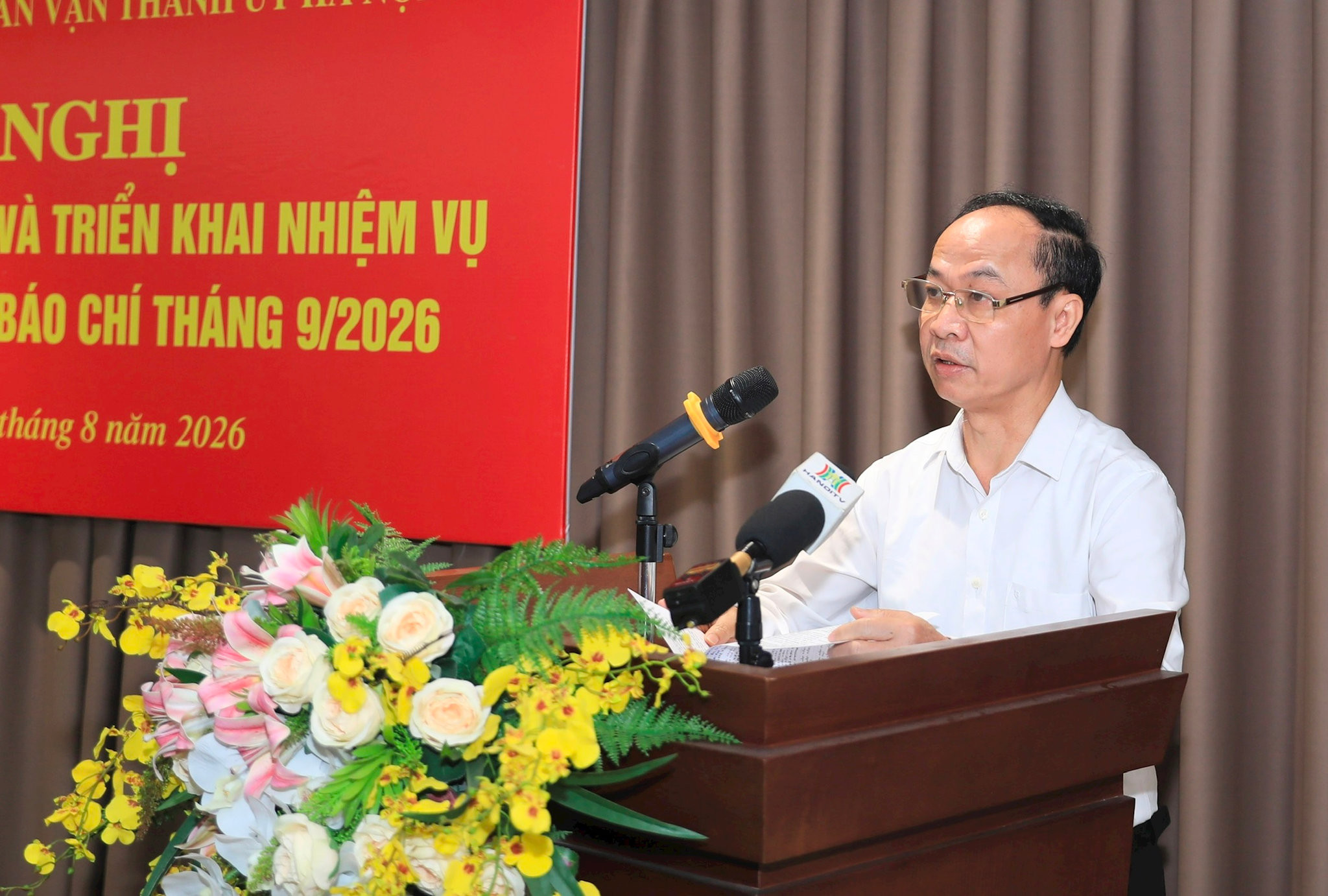 Hà Nội hoãn miễn phí sách giáo khoa: Phụ huynh nên chủ động gì?