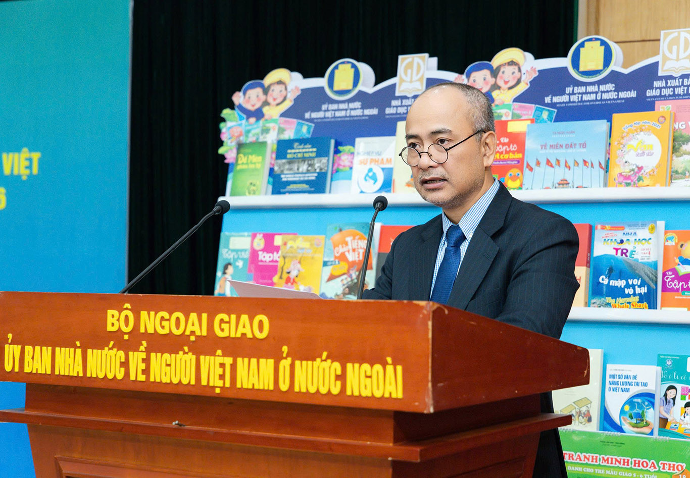 Giáo viên người Việt ở nước ngoài hoàn thành khóa tập huấn: Nhịp cầu mới nối tiếng Việt với thế hệ trẻ