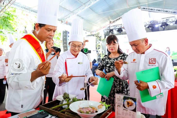 Lễ hội văn hóa, ẩm thực và thể thao tháng 8-9 cho người đi du lịch tiết kiệm