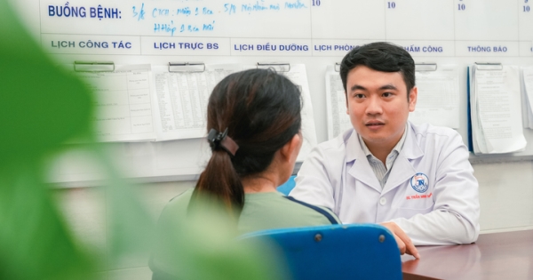 Phẫu thuật cắt mí biến chứng: Lật mi, mất thị lực và cái giá từ cơ sở kém chất lượng