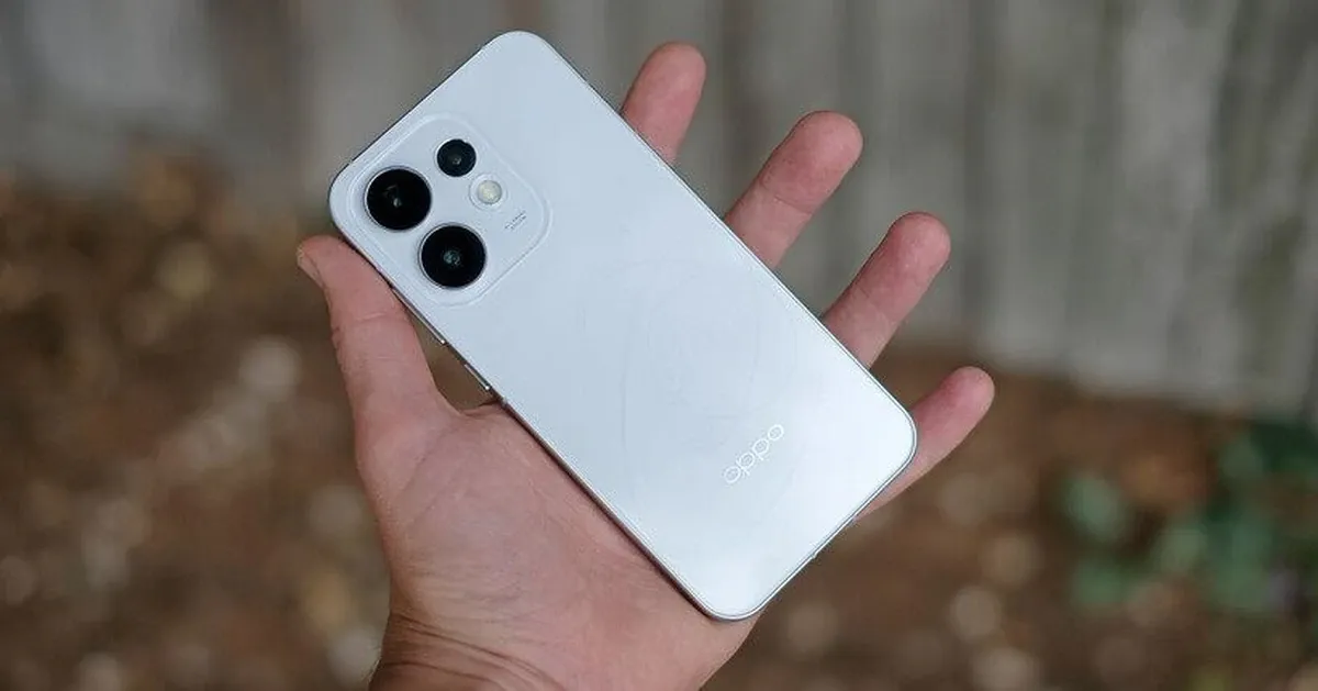 Oppo Reno 16 5G: Tele 50MP có đủ thay thế flagship?