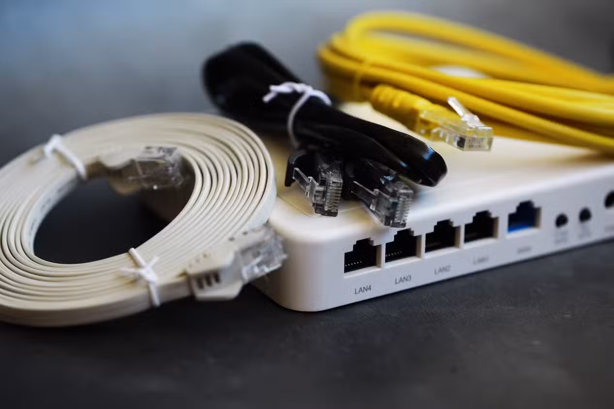 Cáp Ethernet cũ có làm mạng nhà chậm? Đừng vội đổ lỗi sai