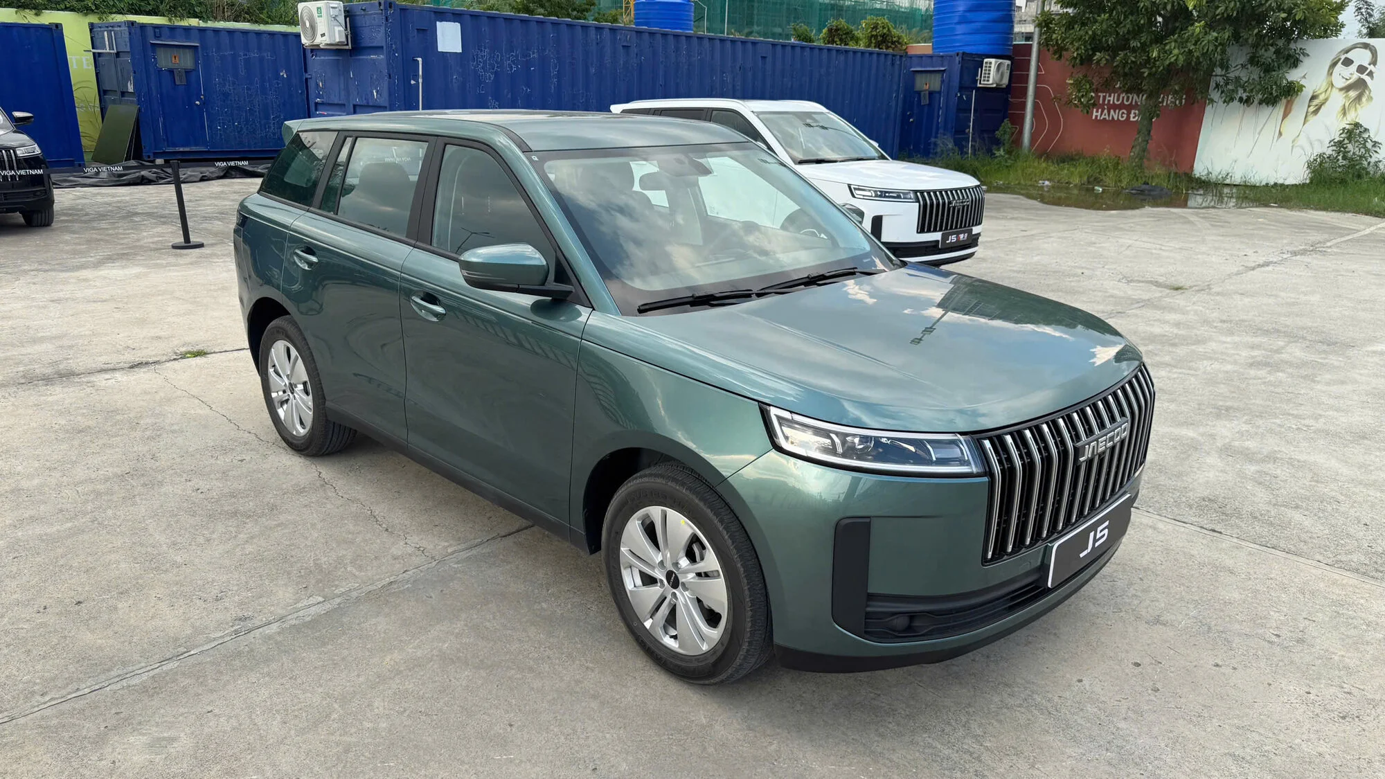 7 chỗ dưới 500 triệu: Xe xăng nào đáng mua nhất?