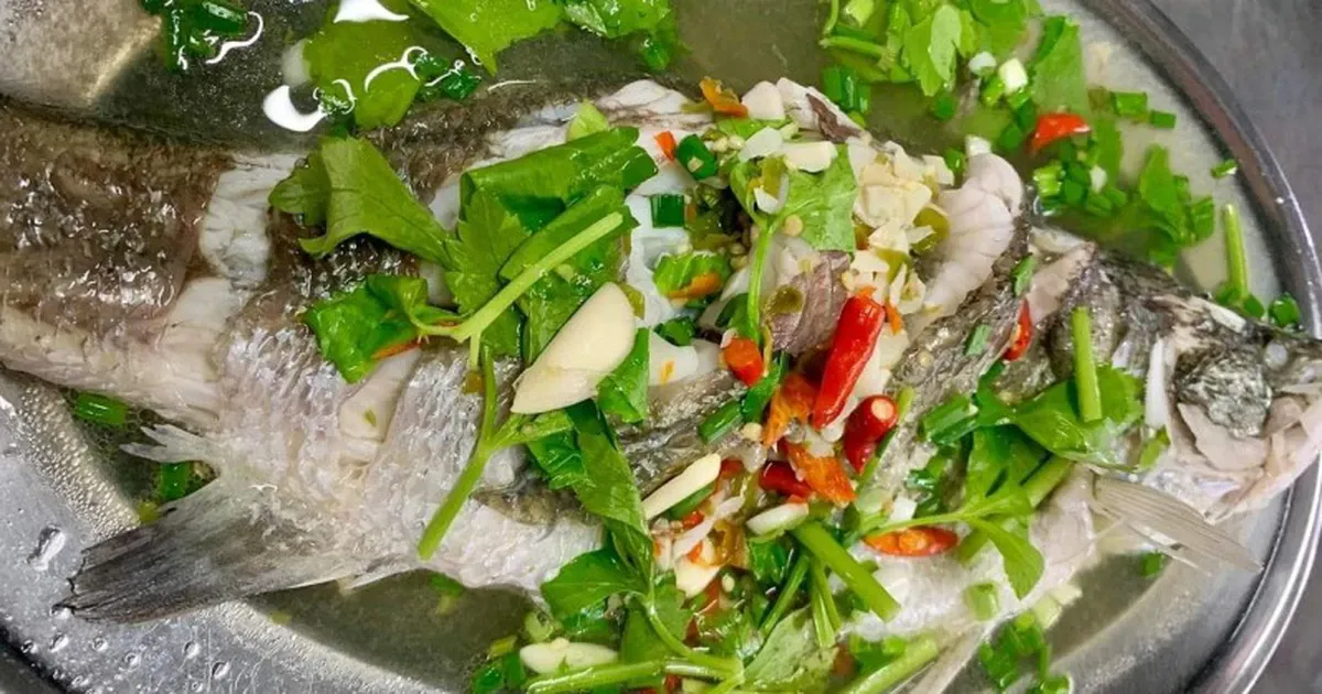 Ăn cá quá nhiều có nguy hiểm? Những dấu hiệu cảnh báo không nên bỏ qua