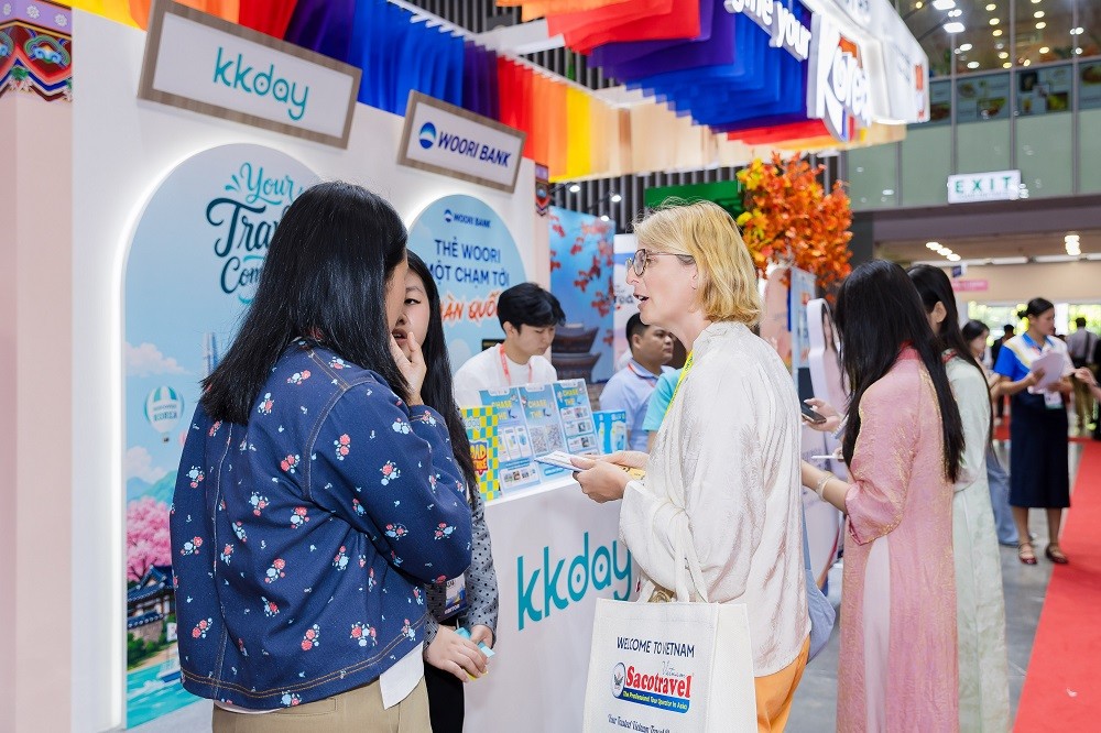 Visa nhiều lần và đường bay mới: cú bắt tay chiến lược với du khách Việt