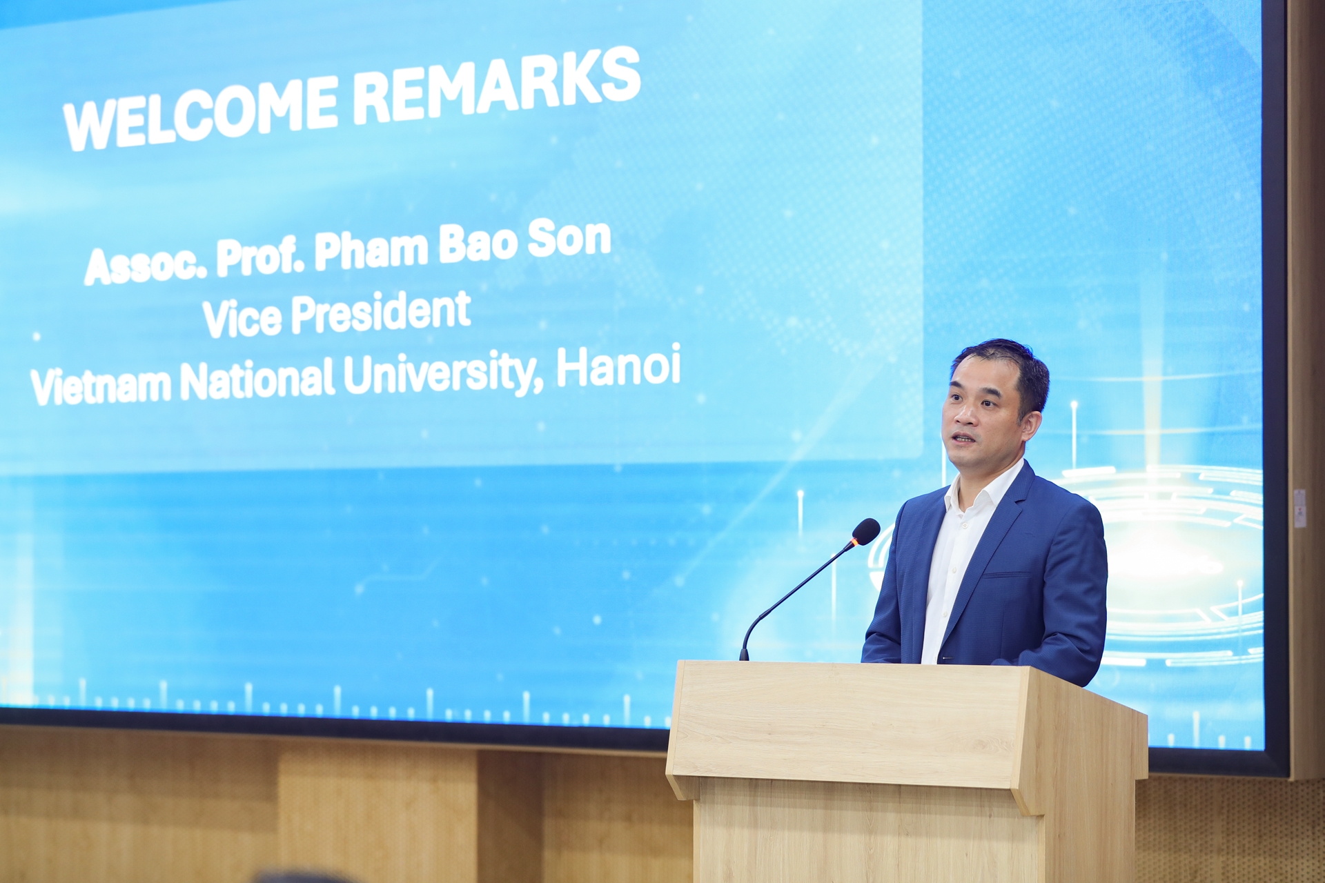 Cánh cửa hợp tác quốc tế đang mở cho nhà khoa học trẻ Việt Nam
