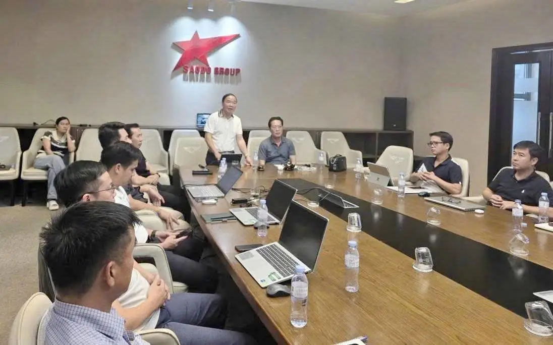 Từ Lý Thuyết Đến Thực Hành: Cách SME Triển Khai AI Hiệu Quả