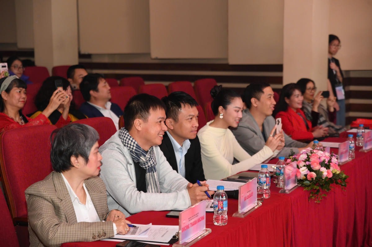 Hồn Việt qua Ống kính Tuổi trẻ: Khi ánh sáng thành câu chuyện