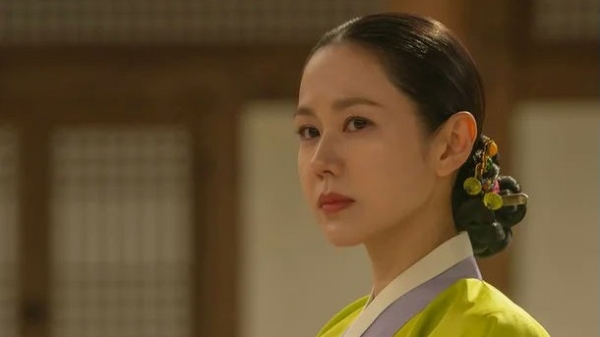 Son Ye Jin trở lại cổ trang: cuộc cá cược tình yêu ở Joseon