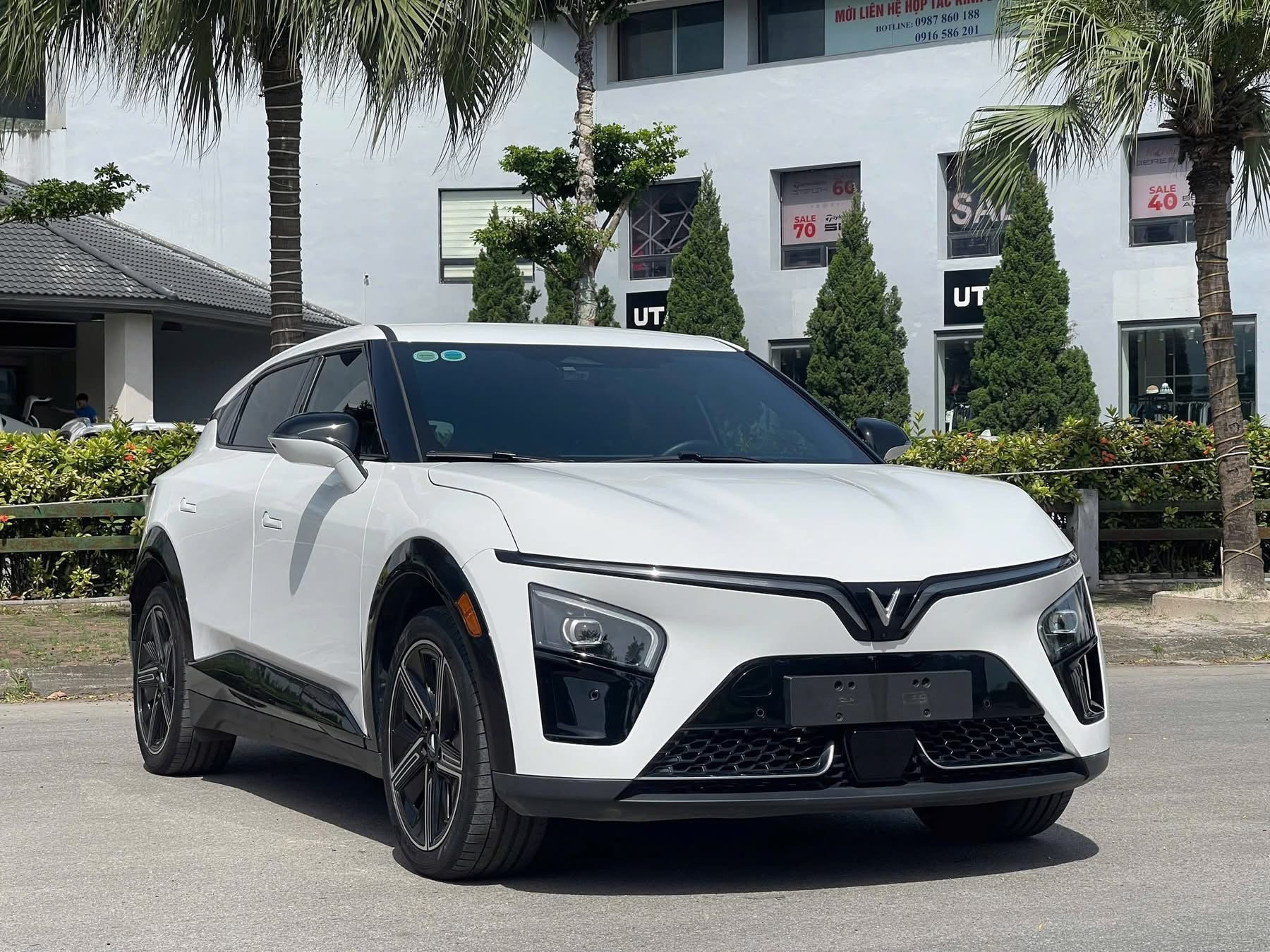 Từ SUV xăng sang VinFast điện: cú “nhảy hạng” về lái, chi phí và tiện nghi