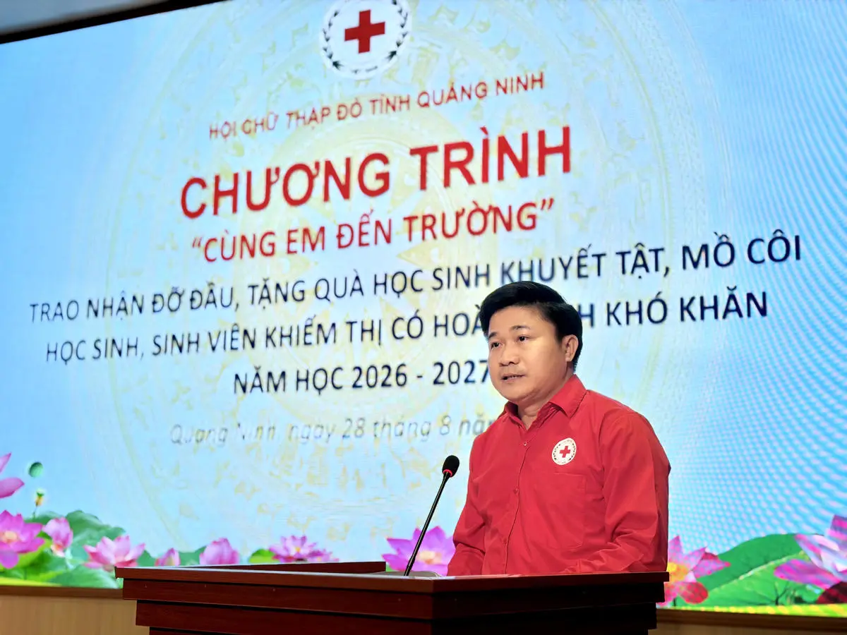 Những tọa độ nhân ái nâng bước học sinh khó khăn trước năm học mới