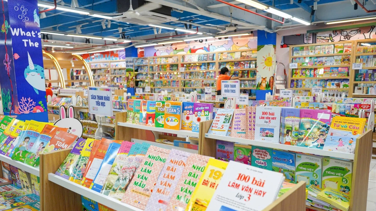 Sách giáo khoa miễn phí: Phụ huynh cần chuẩn bị gì từ bây giờ